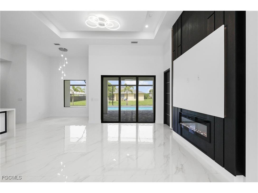 2422 Nelson Road N Cape Coral FL 33993 2025025267 image11