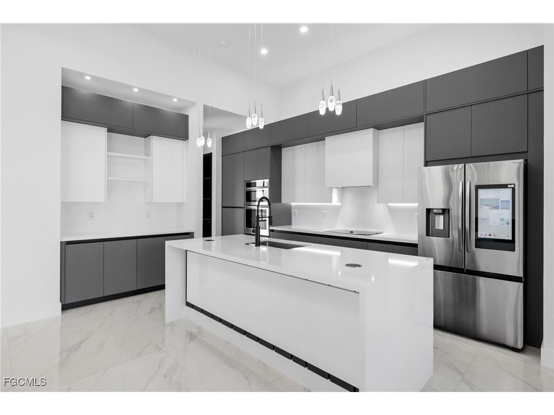 2422 Nelson Road N Cape Coral FL 33993 2025025267 image13