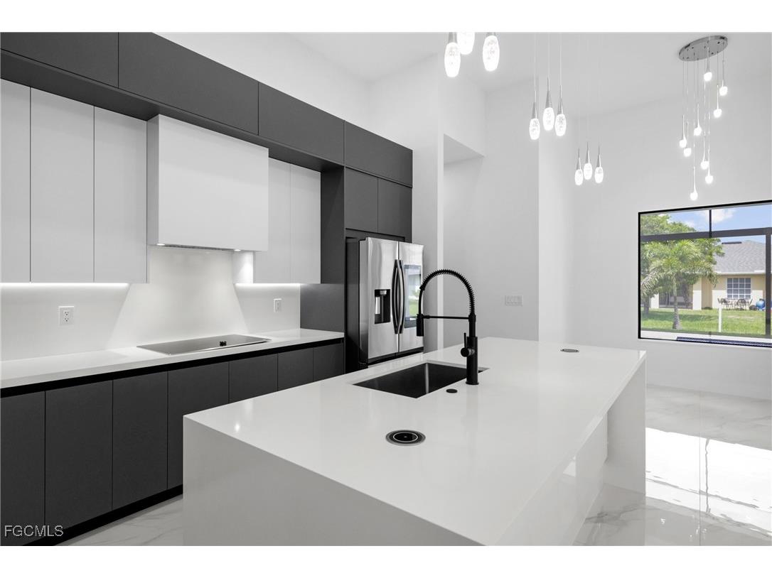 2422 Nelson Road N Cape Coral FL 33993 2025025267 image16