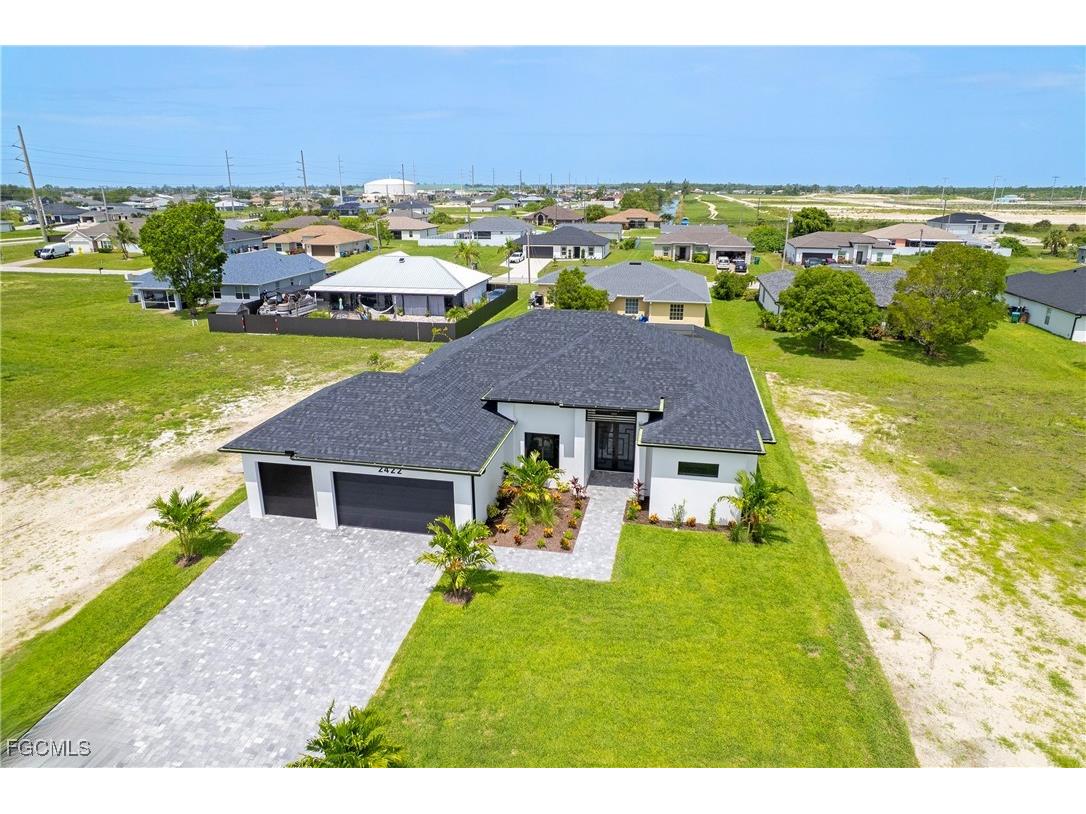 2422 Nelson Road N Cape Coral FL 33993 2025025267 image46