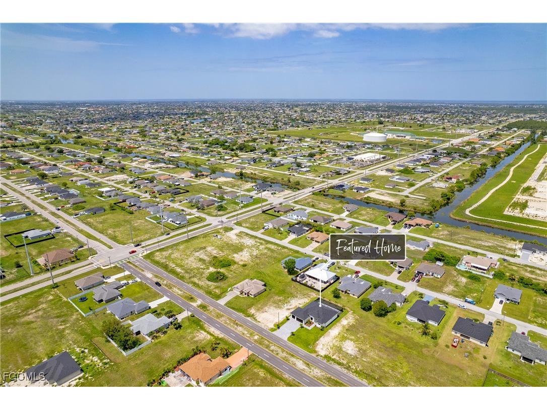 2422 Nelson Road N Cape Coral FL 33993 2025025267 image49