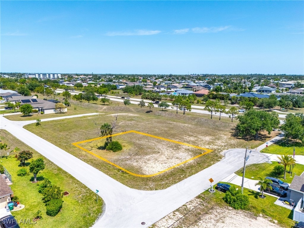 2422 SW 11th Avenue Cape Coral FL 33914 225046610 image1