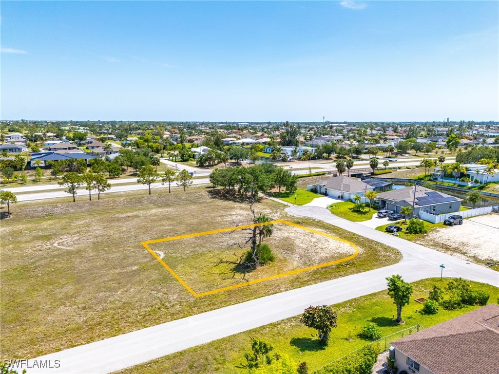 2422 SW 11th Avenue Cape Coral FL 33914 225046610 image3