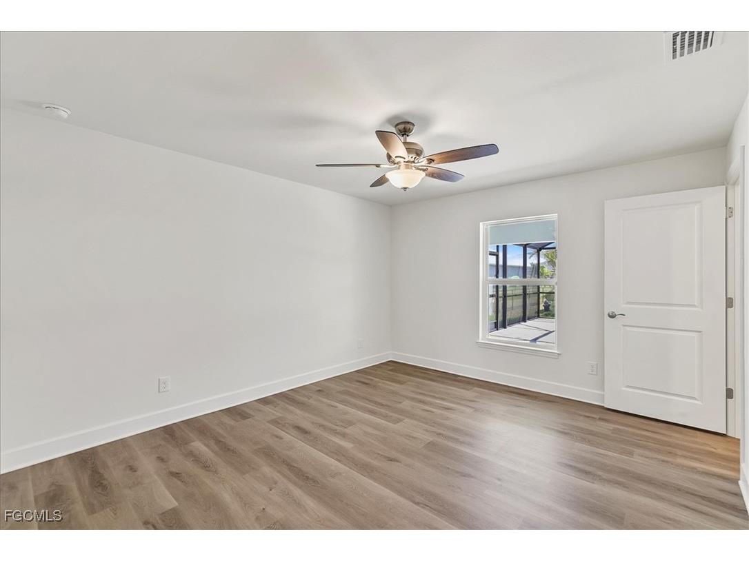 2423 NW 20th Place Cape Coral FL 33993 2025016709 image20