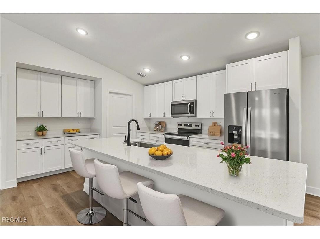 2423 NW 20th Place Cape Coral FL 33993 2025016709 image5