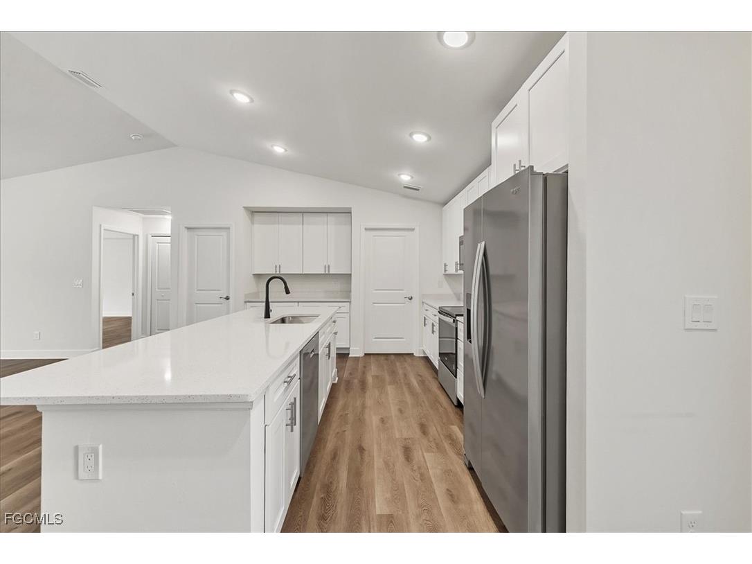 2423 NW 20th Place Cape Coral FL 33993 2025016709 image9