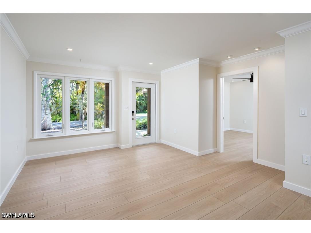 2424 Harbor Road Naples FL 34104 226018286 image2