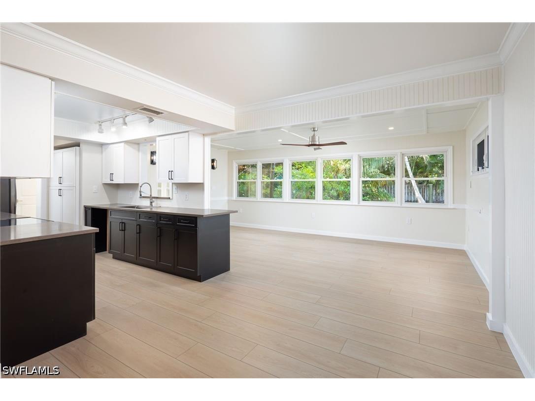 2424 Harbor Road Naples FL 34104 226018286 image5