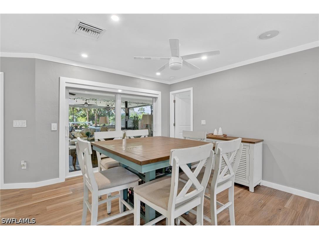 2424 Longboat Drive Naples FL 34104 226012852 image10