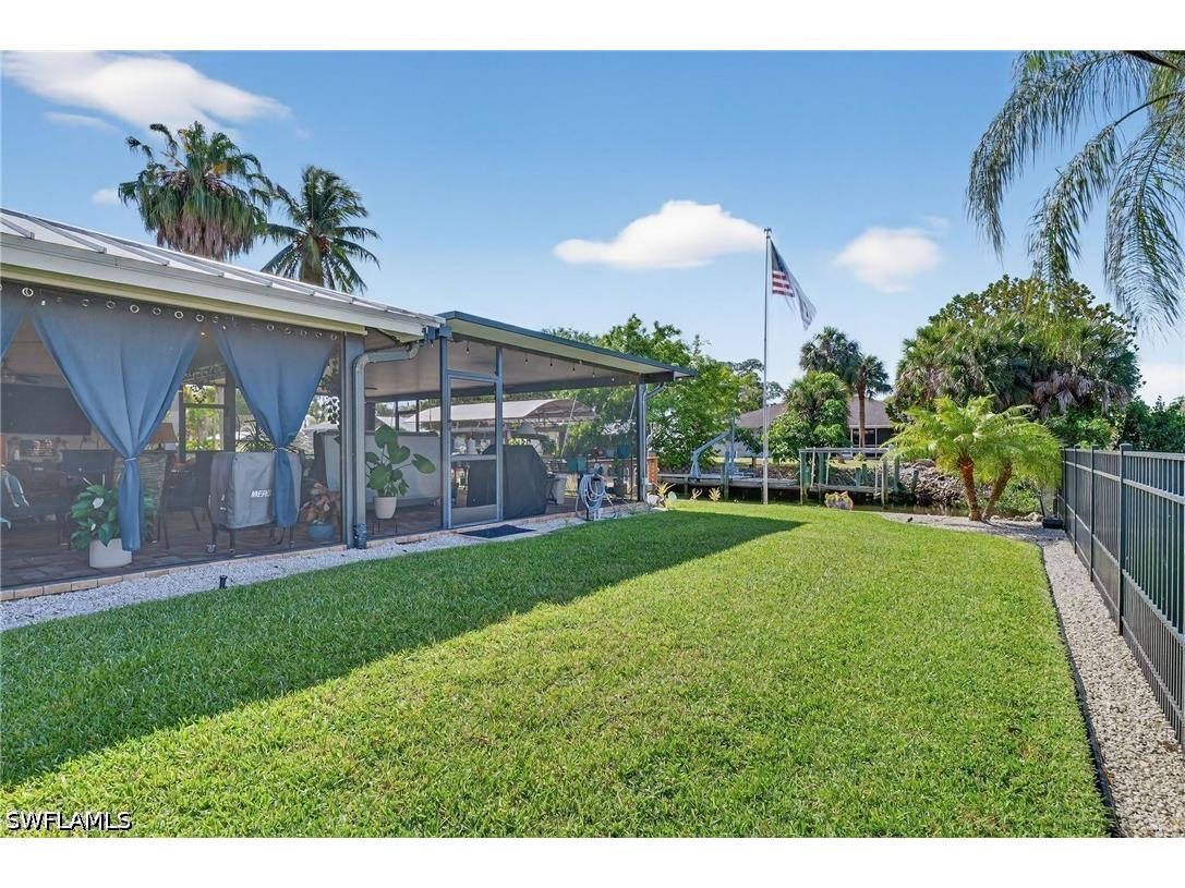 2424 Longboat Drive Naples FL 34104 226012852 image32