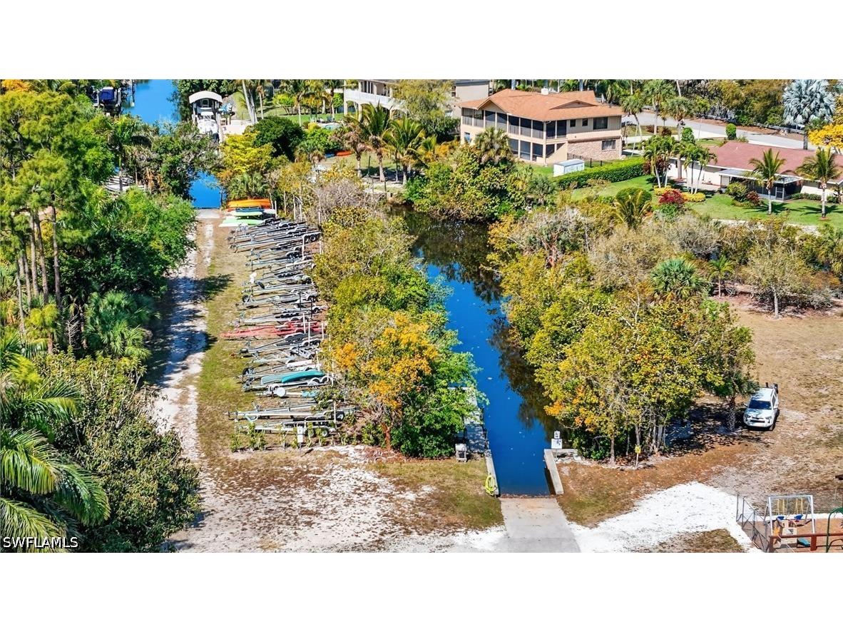 2424 Longboat Drive Naples FL 34104 226012852 image38