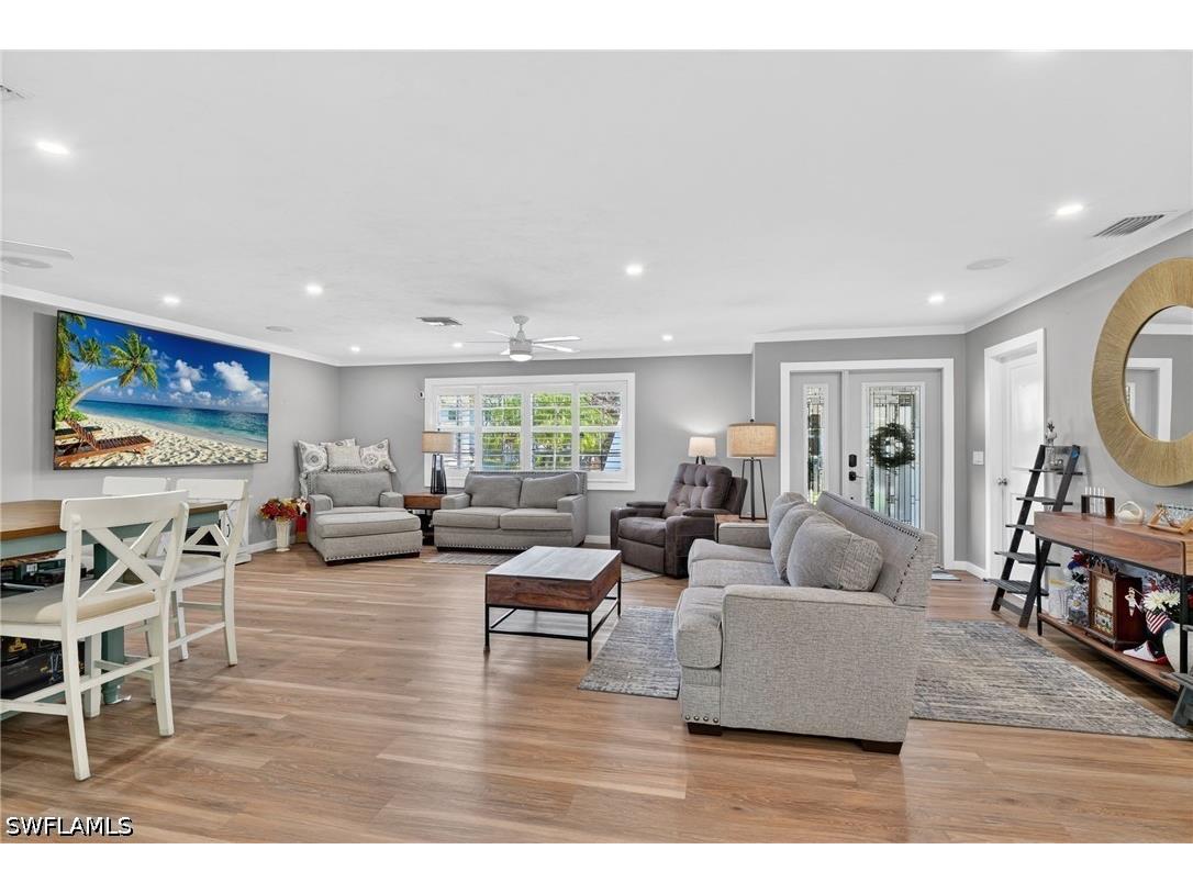 2424 Longboat Drive Naples FL 34104 226012852 image5