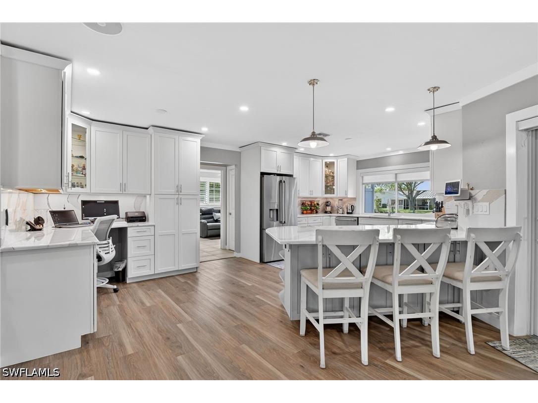 2424 Longboat Drive Naples FL 34104 226012852 image8
