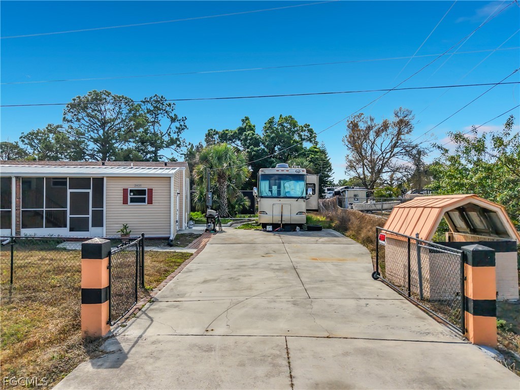 2425 Case Lane North Fort Myers FL 33917 2026009501 image2
