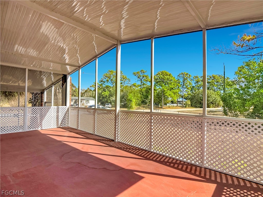 2425 Case Lane North Fort Myers FL 33917 2026009501 image33