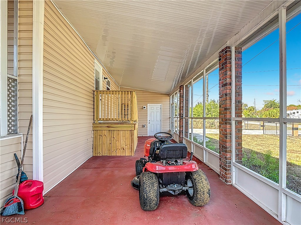 2425 Case Lane North Fort Myers FL 33917 2026009501 image38