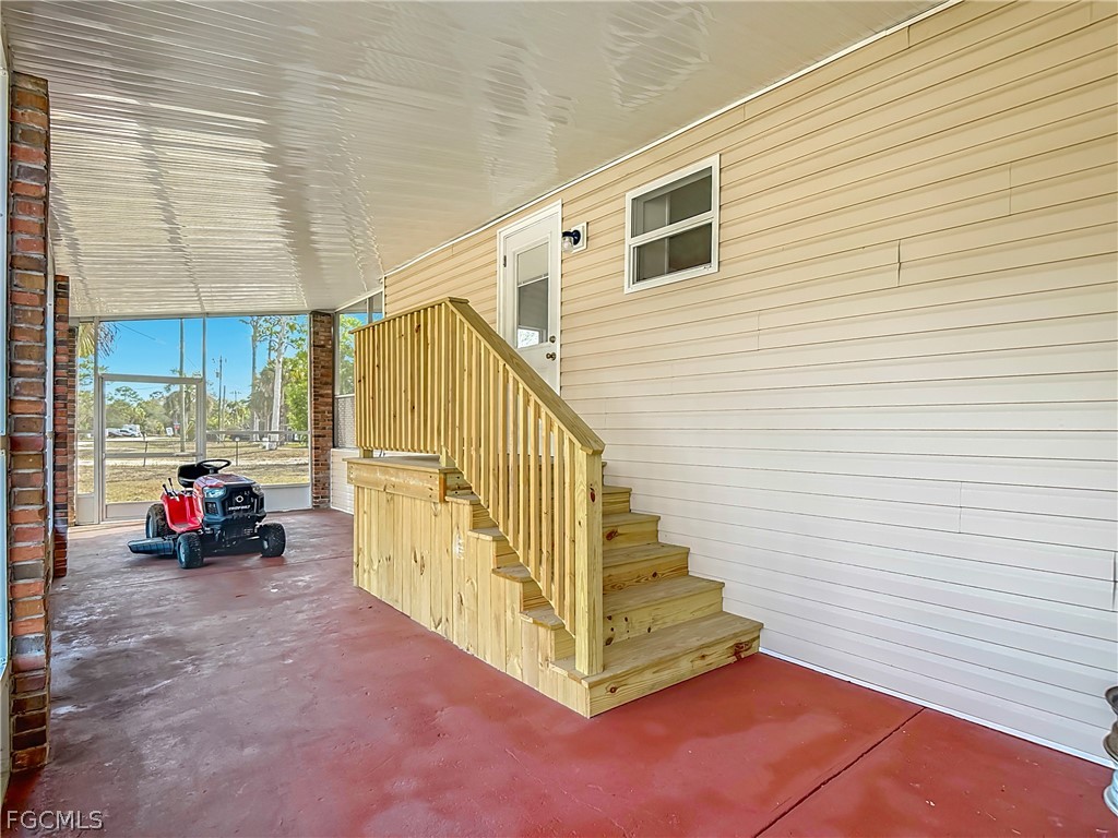 2425 Case Lane North Fort Myers FL 33917 2026009501 image4