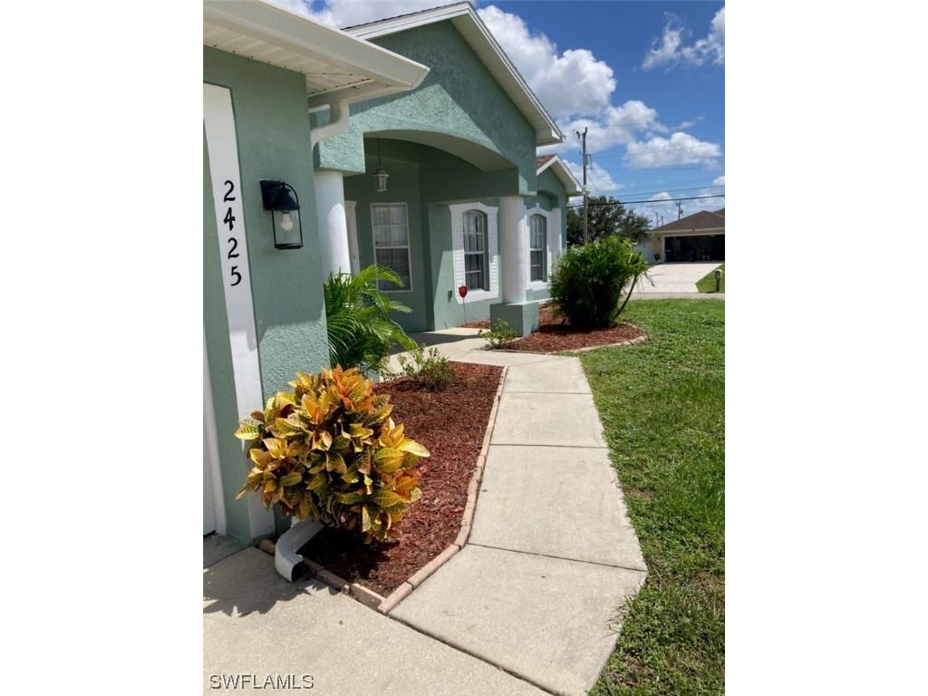2425 Embers Parkway W Cape Coral FL 33993 223067813 image1