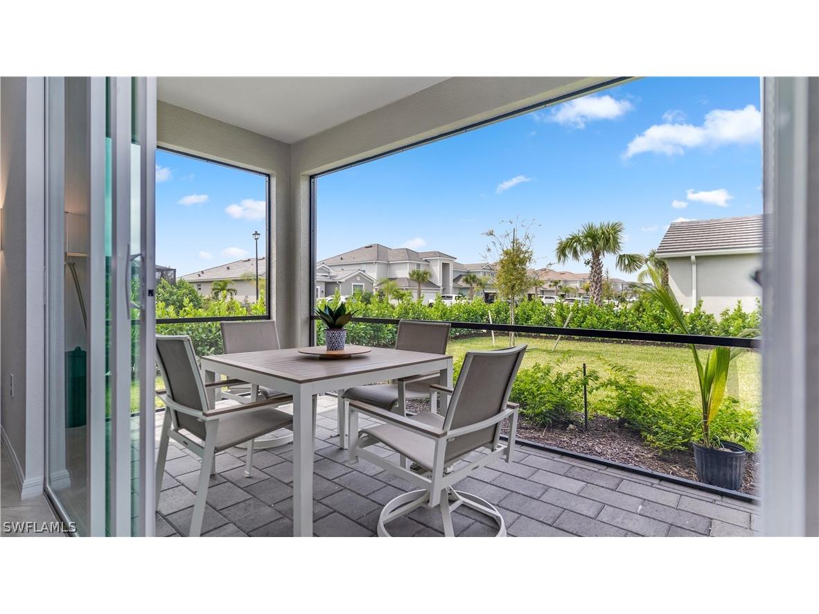 2425 Orchard Street Naples FL 34120 226008466 image10