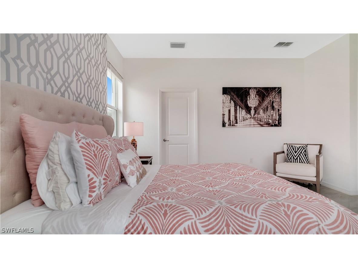 2425 Orchard Street Naples FL 34120 226008466 image13