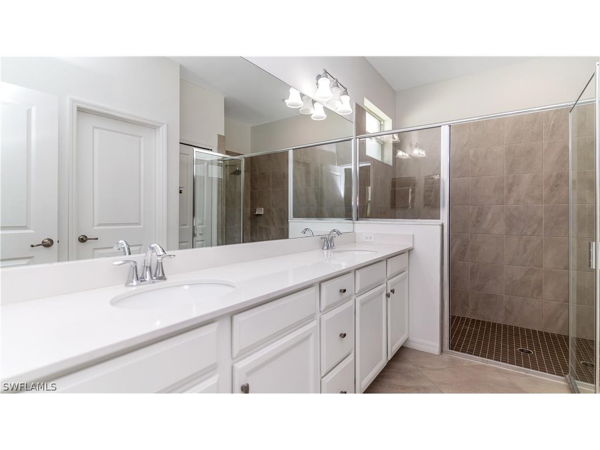 2425 Orchard Street Naples FL 34120 226008466 image14
