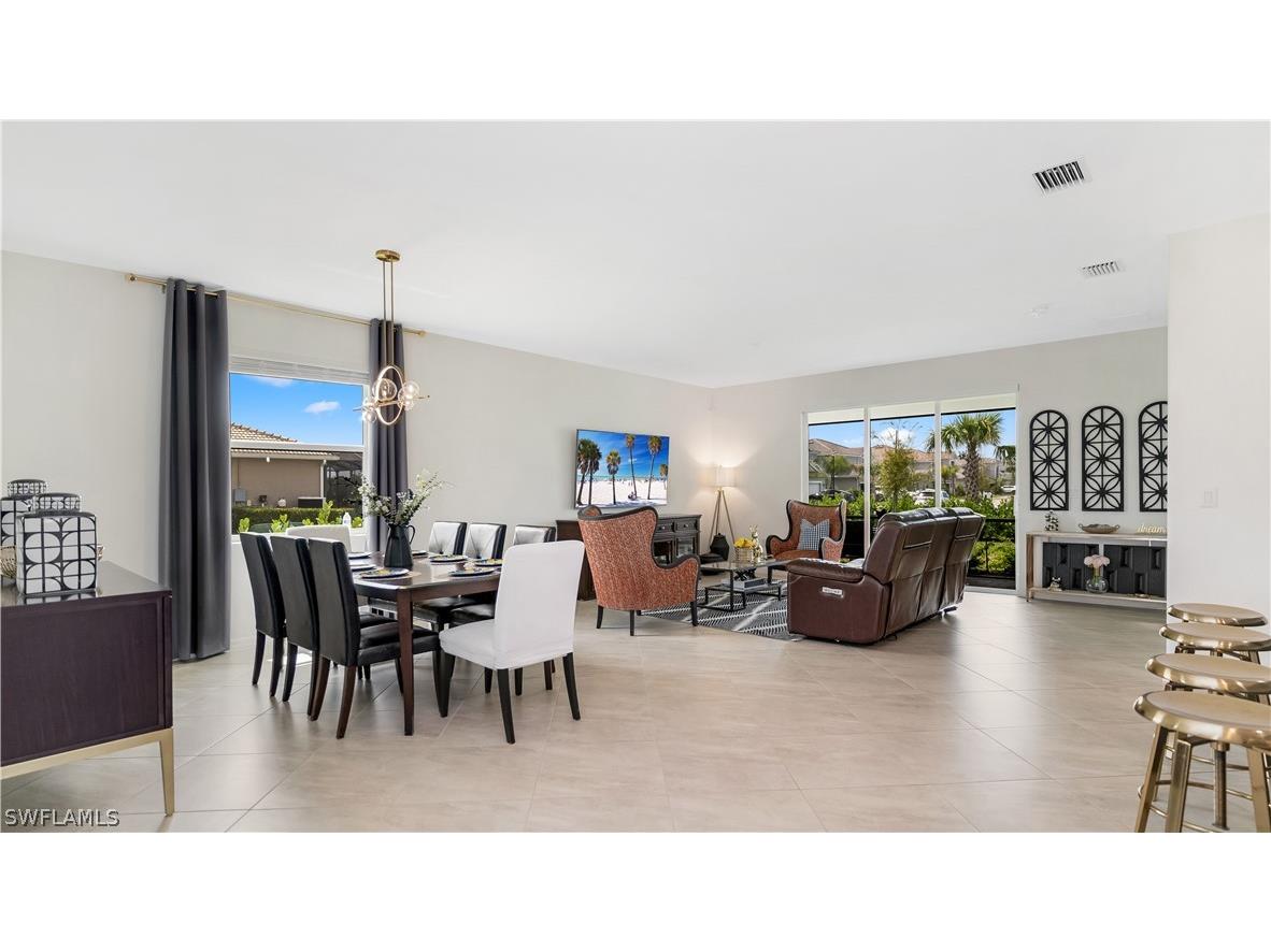 2425 Orchard Street Naples FL 34120 226008466 image21