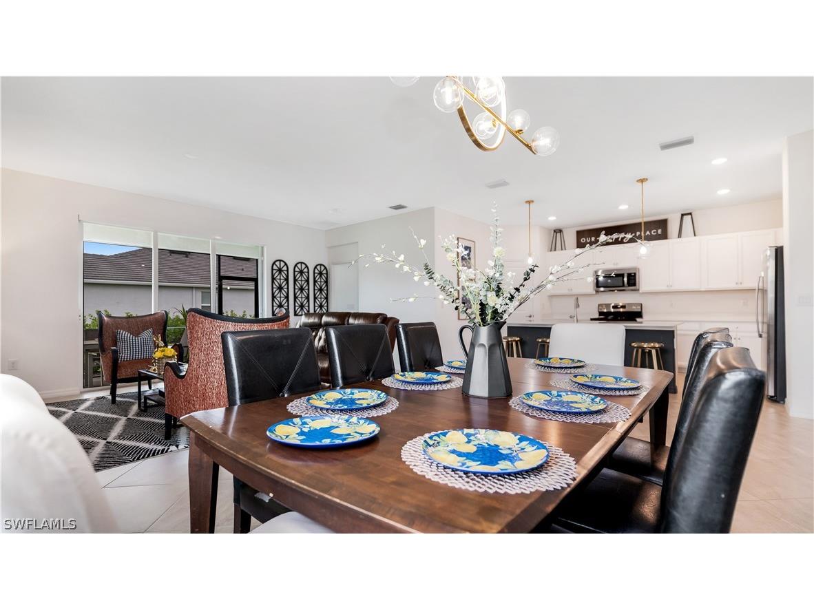 2425 Orchard Street Naples FL 34120 226008466 image6