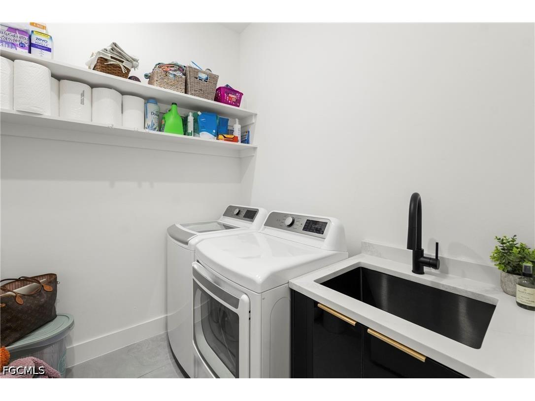 2425 SW 2nd Terrace Cape Coral FL 33991 2026025002 image26
