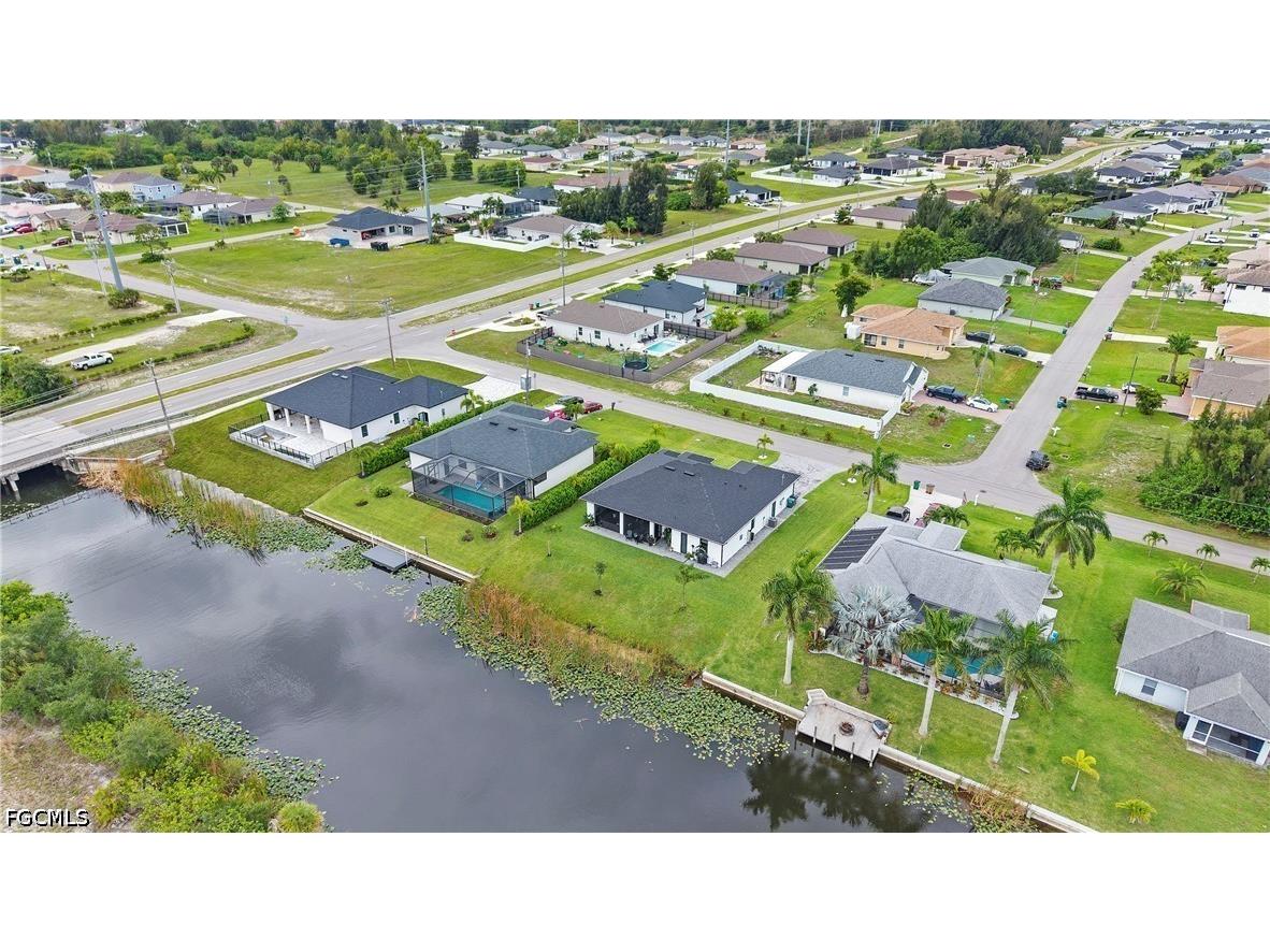 2425 SW 2nd Terrace Cape Coral FL 33991 2026025002 image36