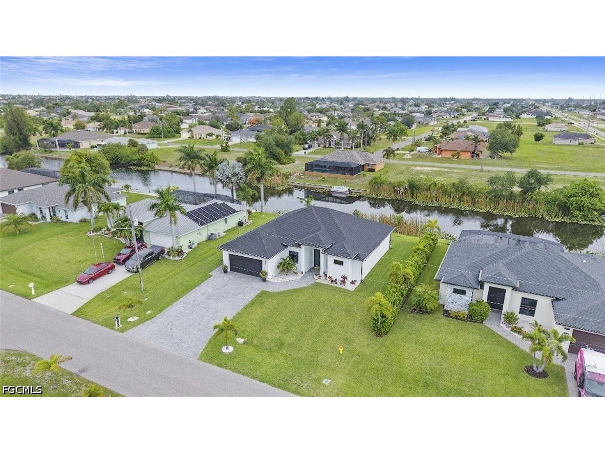 2425 SW 2nd Terrace Cape Coral FL 33991 2026025002 image37