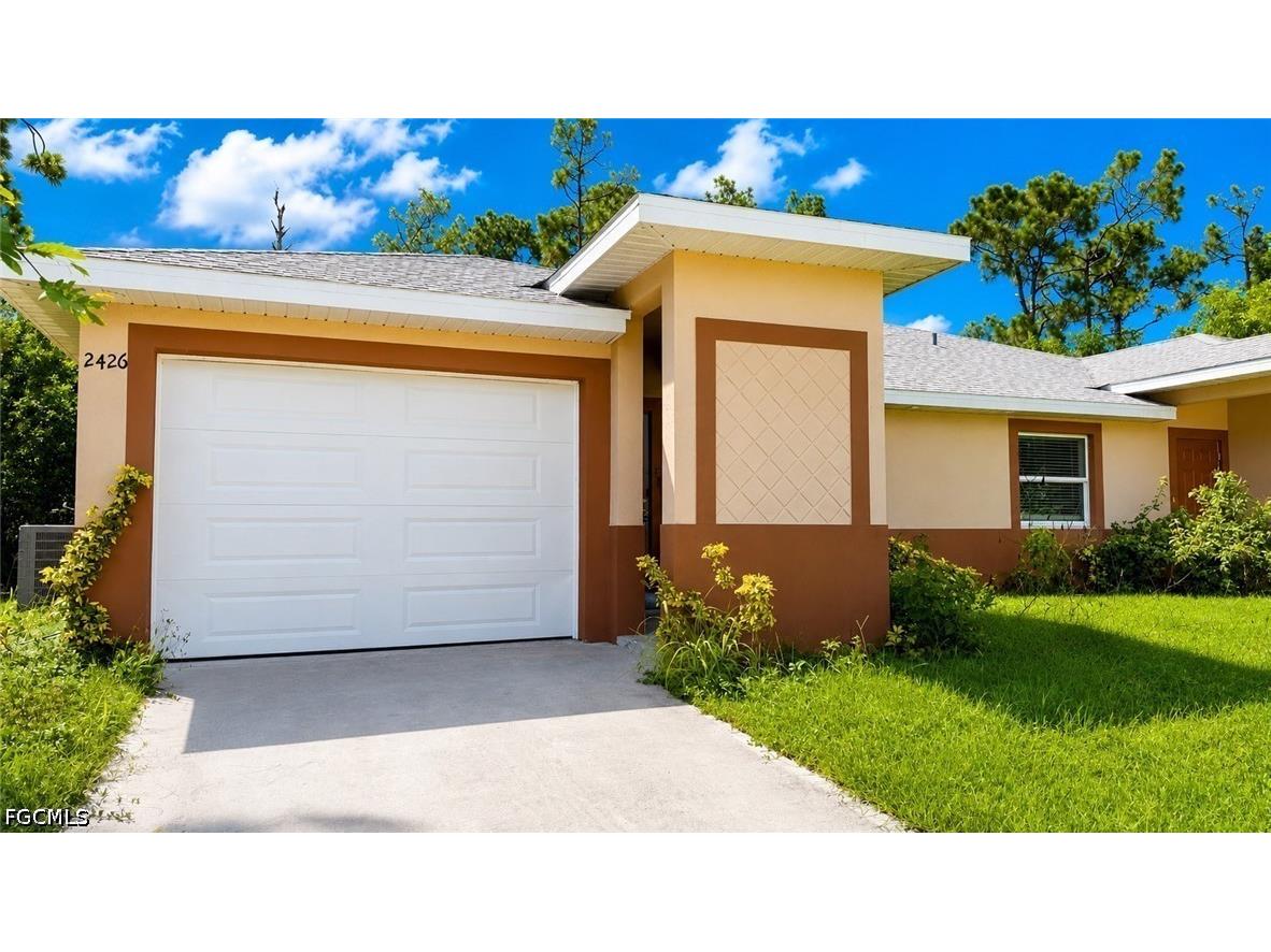 2426 Millie Avenue S Lehigh Acres FL 33973 2026027585 image3
