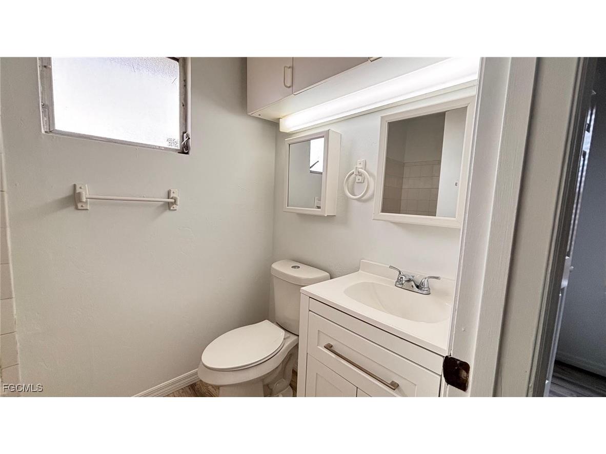 2426 NE 23rd Avenue Cape Coral FL 33909 2025012305 image20