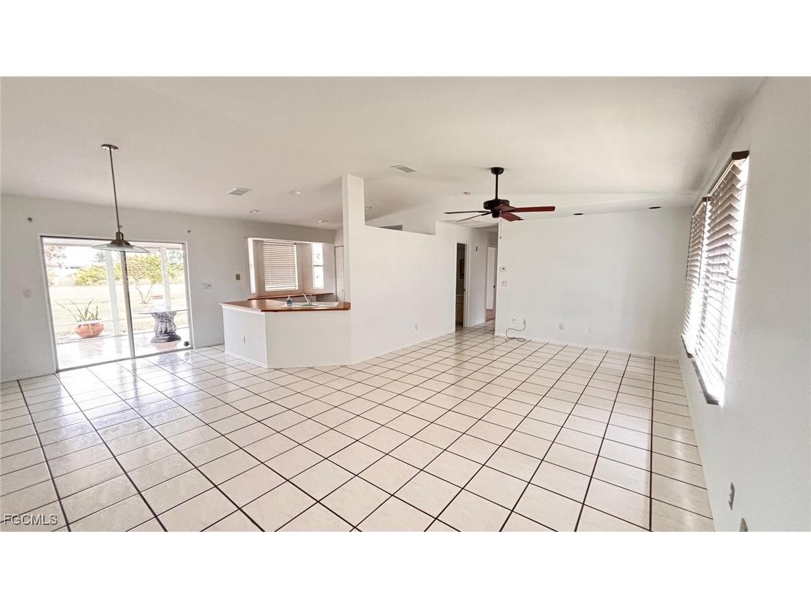 2426 NE 23rd Avenue Cape Coral FL 33909 2025012305 image21