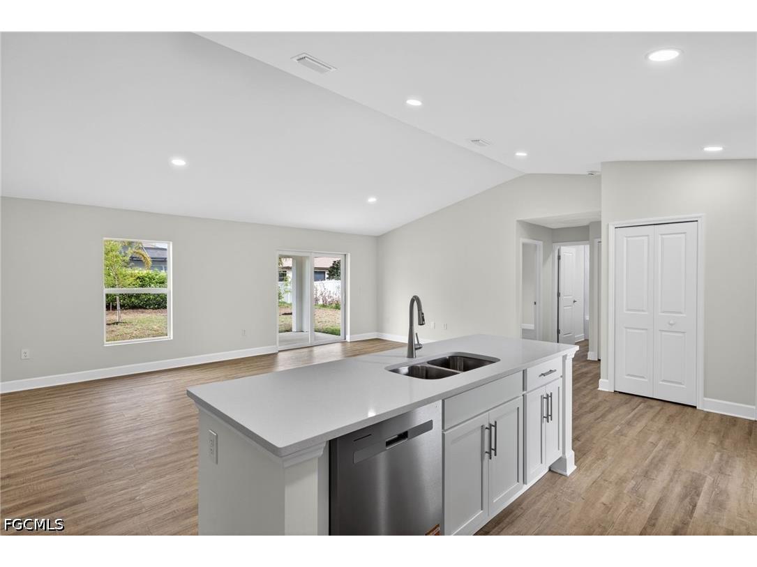 2426 NW 19th Avenue Cape Coral FL 33993 2026018496 image2