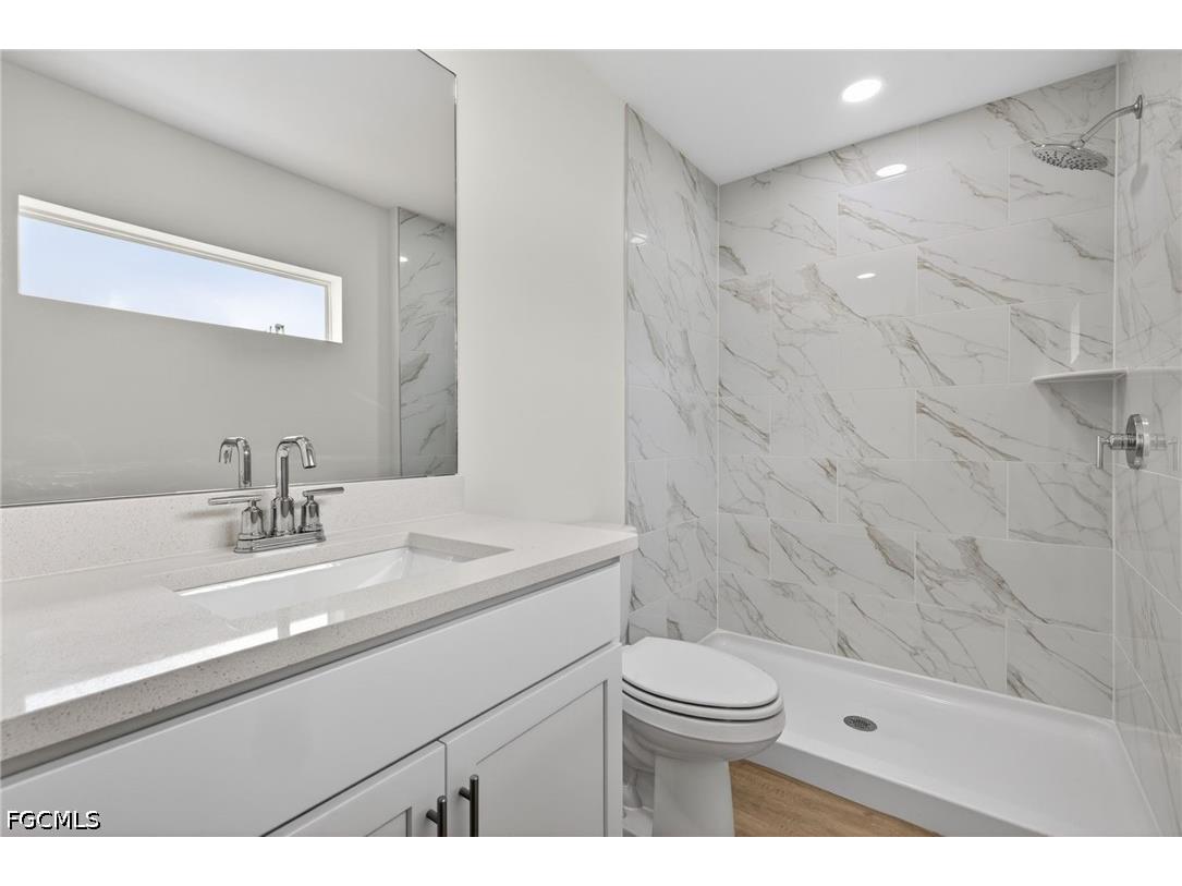 2426 NW 19th Avenue Cape Coral FL 33993 2026018496 image8