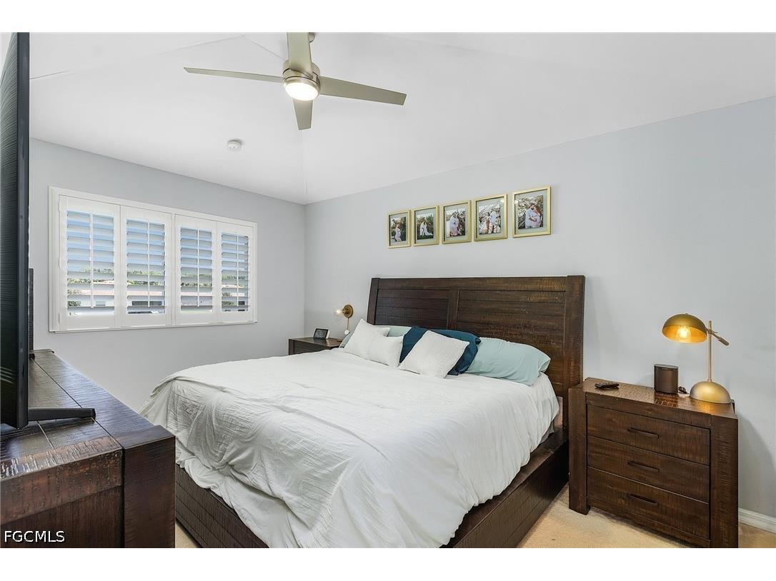 2427 Laurentina Lane Cape Coral FL 33909 2026018866 image13