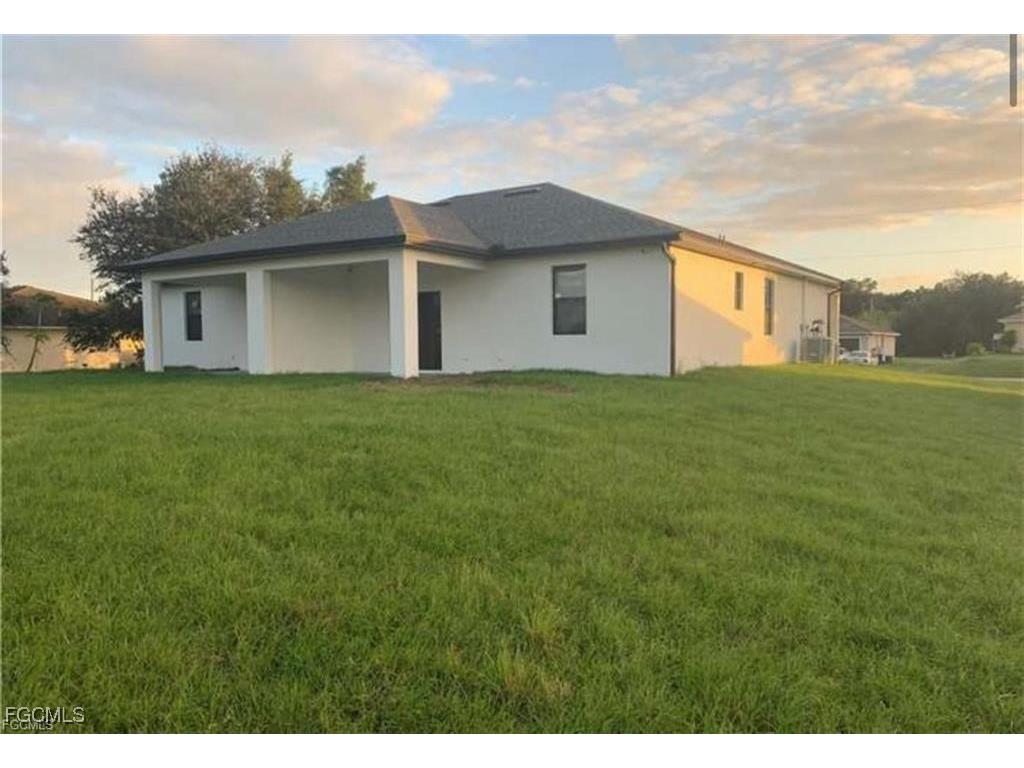 2427 Mansfield Avenue S Lehigh Acres FL 33973 2025022420 image12