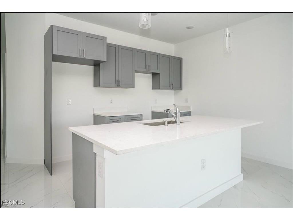 2427 Mansfield Avenue S Lehigh Acres FL 33973 2025022420 image5