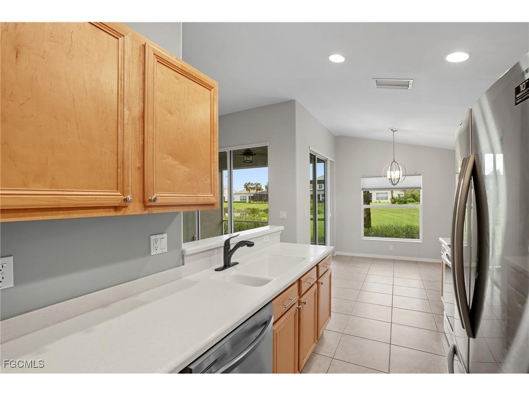 2427 Woodbourne Place Cape Coral FL 33991 2025012674 image10