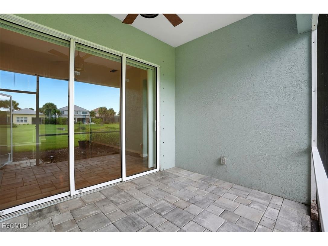 2427 Woodbourne Place Cape Coral FL 33991 2025012674 image28