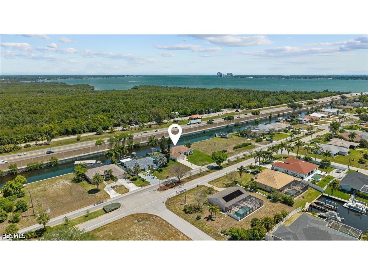 2429 Everest Parkway Cape Coral FL 33904 2026019312 image1