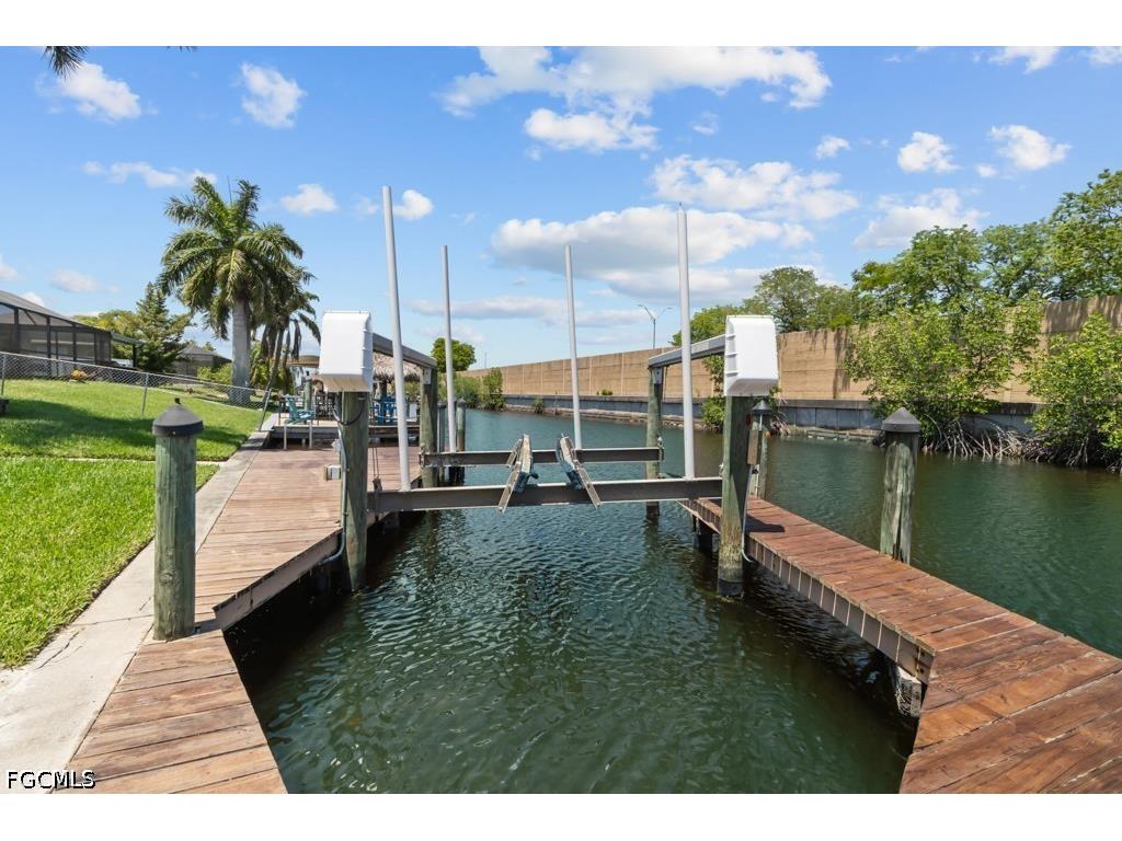 2429 Everest Parkway Cape Coral FL 33904 2026019312 image28