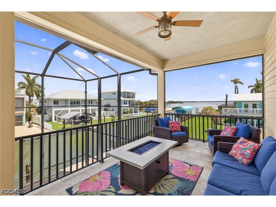 243 Driftwood Lane Fort Myers Beach FL 33931 2026022322 image2