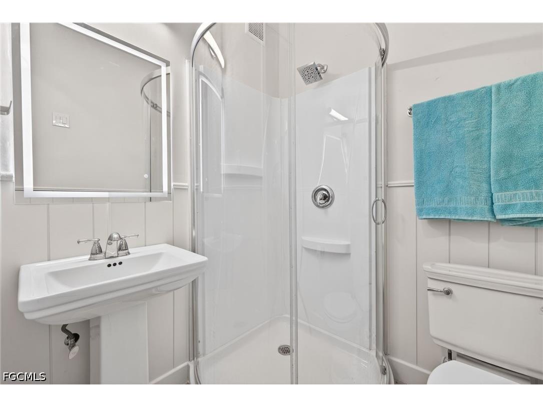 243 Driftwood Lane Fort Myers Beach FL 33931 2026022322 image22