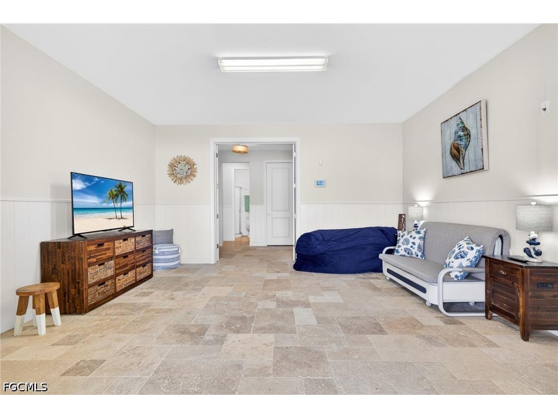 243 Driftwood Lane Fort Myers Beach FL 33931 2026022322 image23