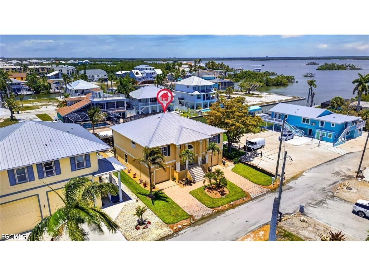 243 Driftwood Lane Fort Myers Beach FL 33931 2026022322 image34