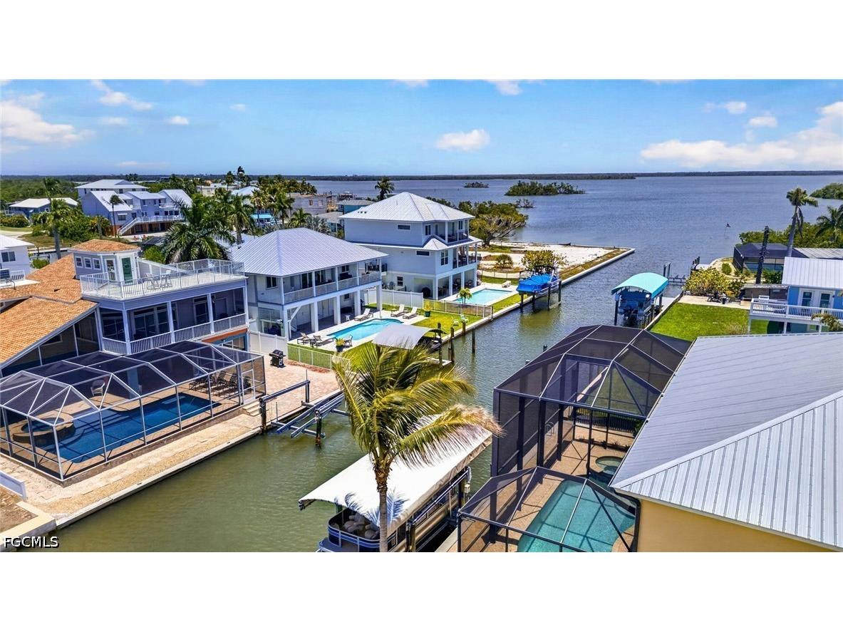 243 Driftwood Lane Fort Myers Beach FL 33931 2026022322 image36