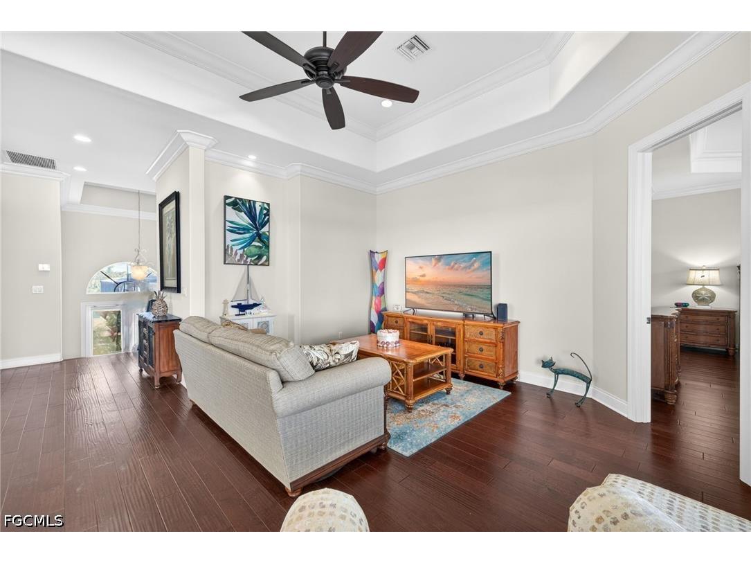 243 Driftwood Lane Fort Myers Beach FL 33931 2026022322 image8