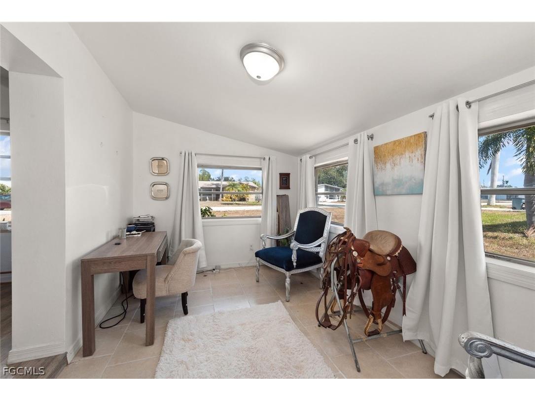 243 Lakeview Drive North Fort Myers FL 33917 2026009353 image11
