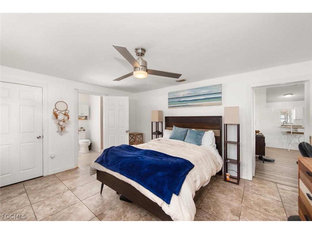 243 Lakeview Drive North Fort Myers FL 33917 2026009353 image16